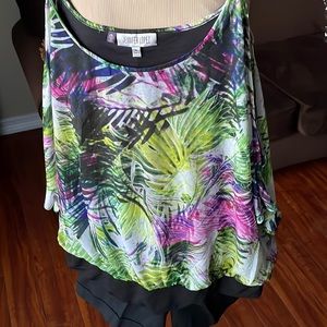 Floral cold shoulder blouse